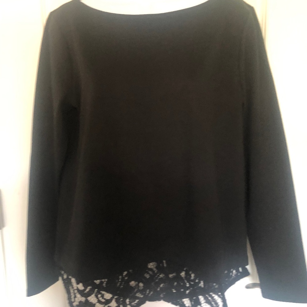 AT Lace Trim Tunic